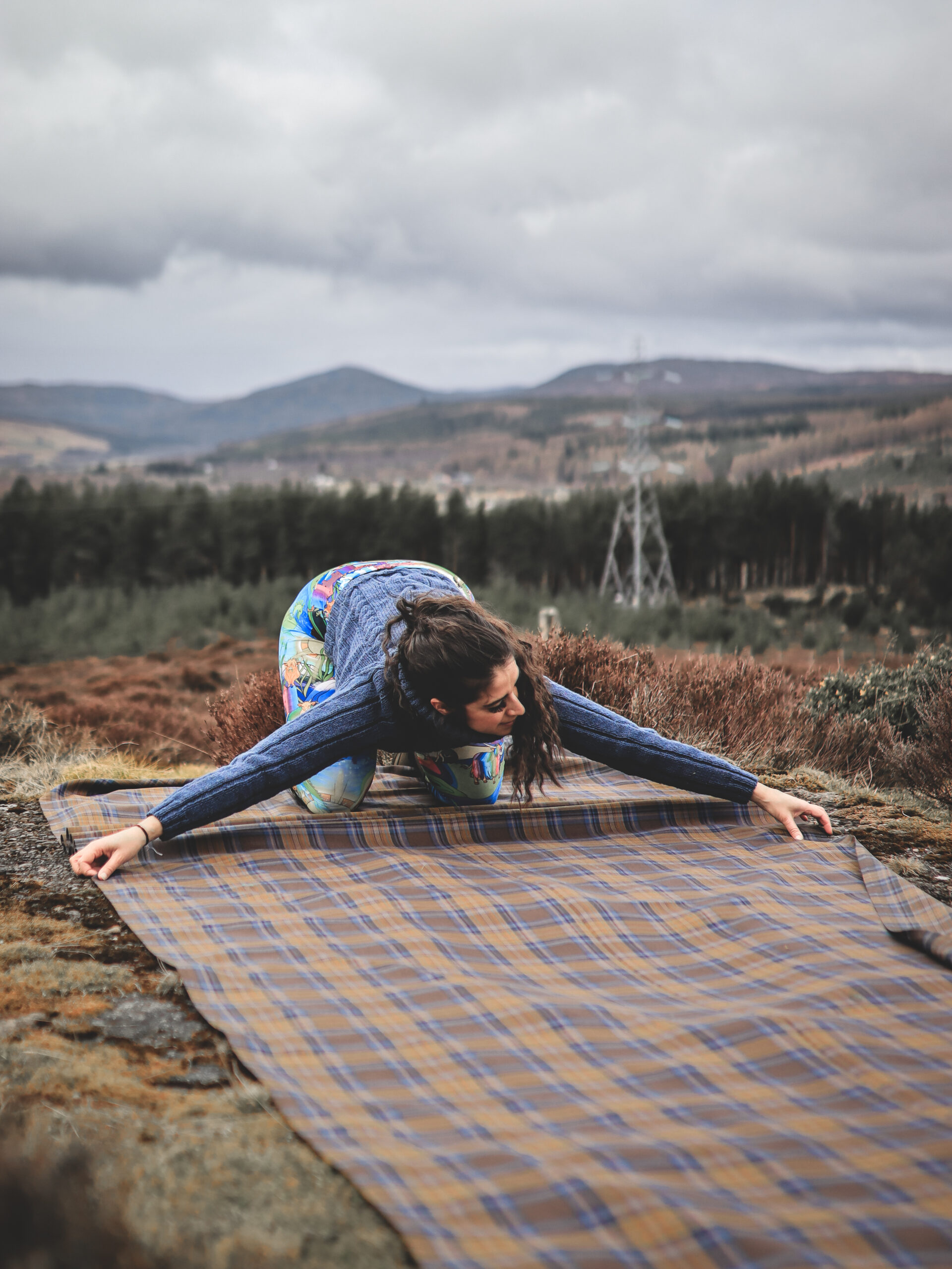 Thistle and Cloth owner, Hannah MacFarlane, contemporary Scottish Kilt Maker, creating a Great Kilt inspired by scottish Highland Landscapes.