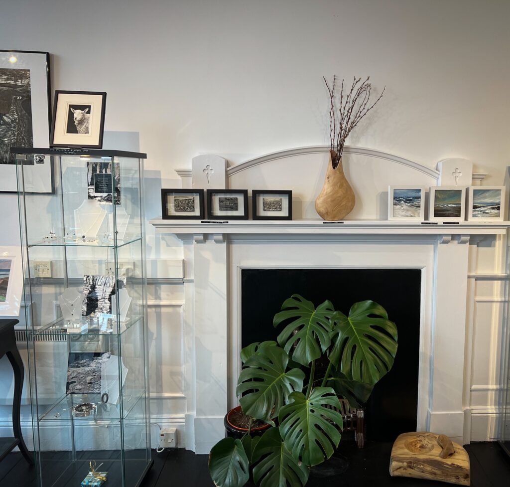 Lindsay Gallagher Jewellery and Art Studio for authentic Scottish Gifts in Thurso, North Coast 500
