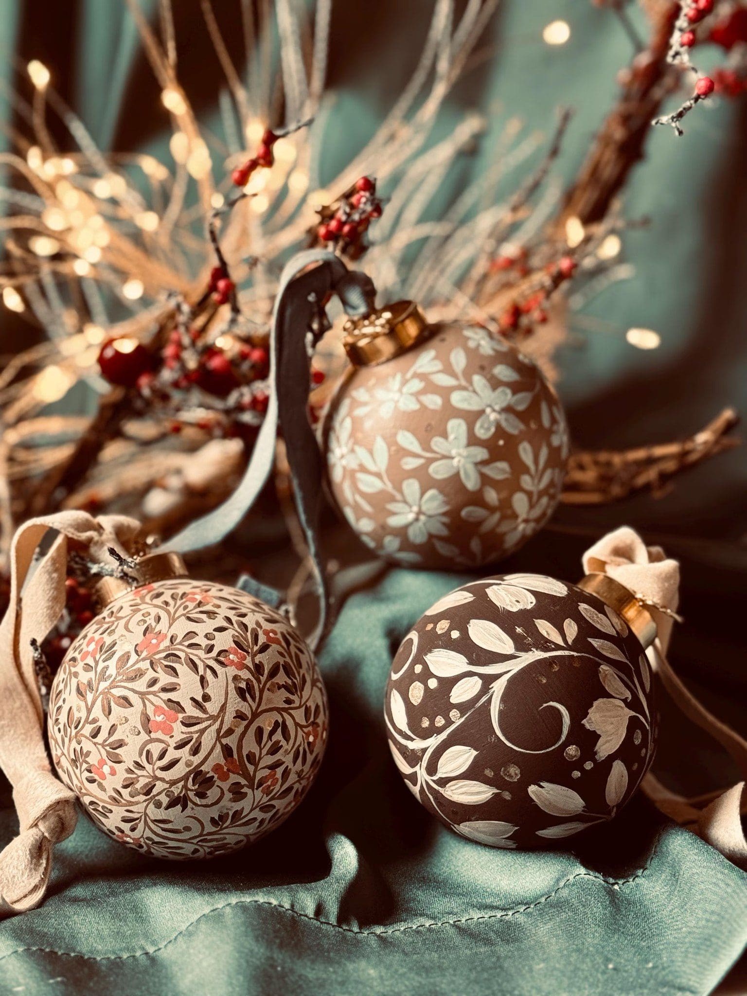 Bauble decorating at Messy Nessy